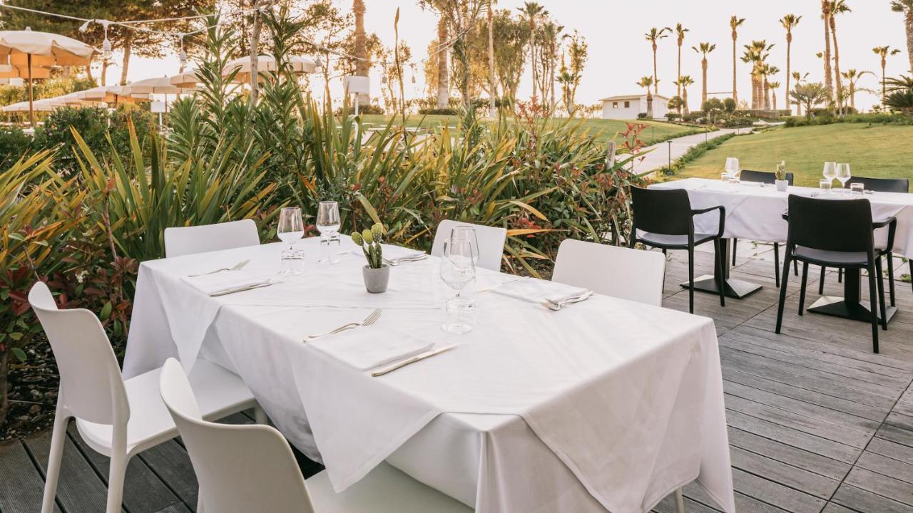 Mangia'S Himera Resort Кампофеличе-ди-Роччелла Экстерьер фото