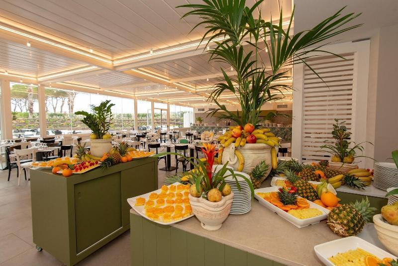 Mangia'S Himera Resort Кампофеличе-ди-Роччелла Экстерьер фото