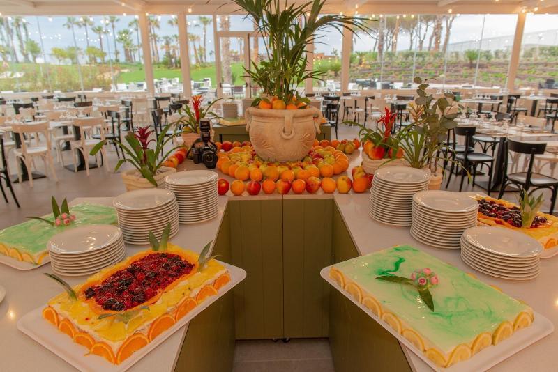Mangia'S Himera Resort Кампофеличе-ди-Роччелла Экстерьер фото