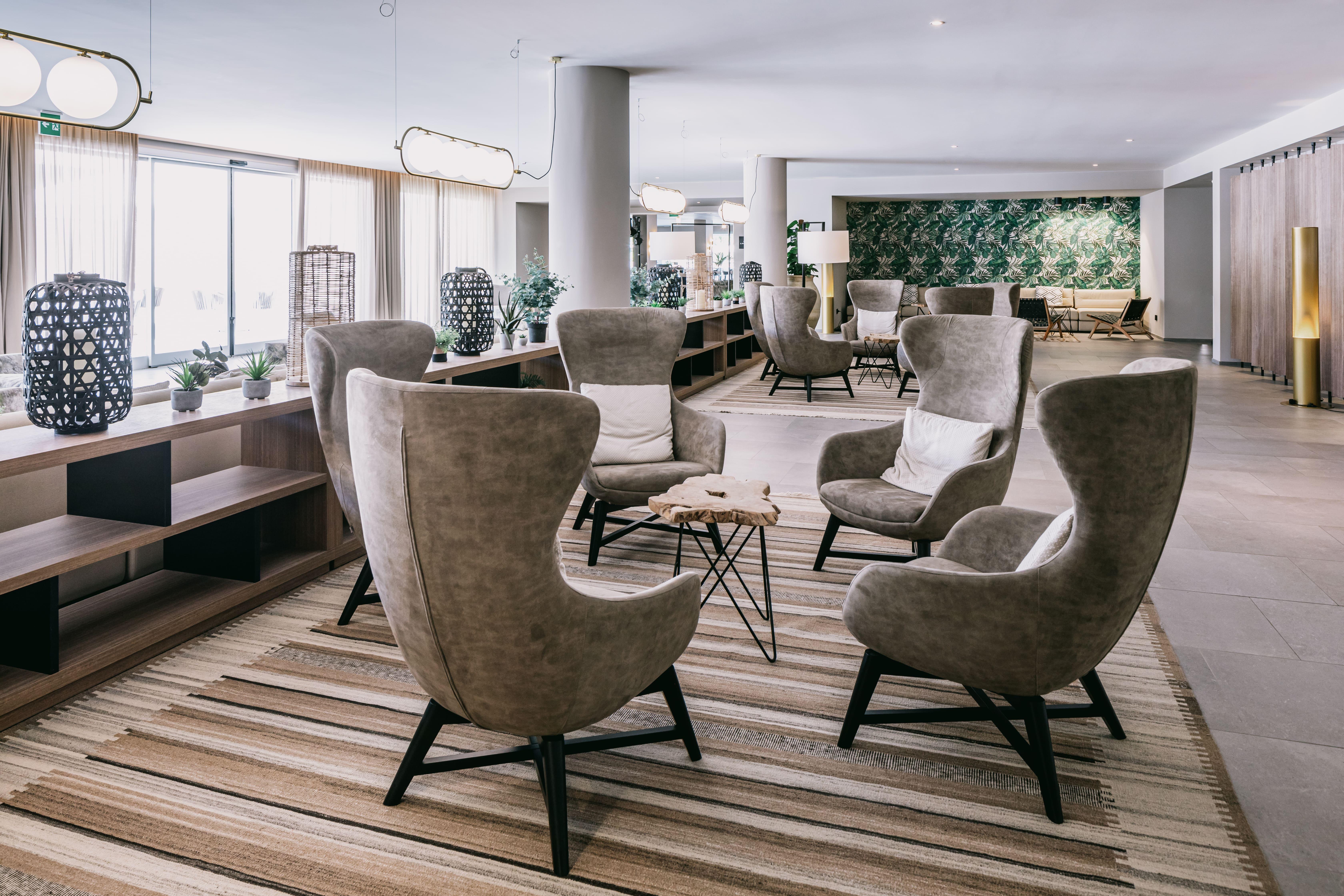 Mangia'S Himera Resort Кампофеличе-ди-Роччелла Экстерьер фото