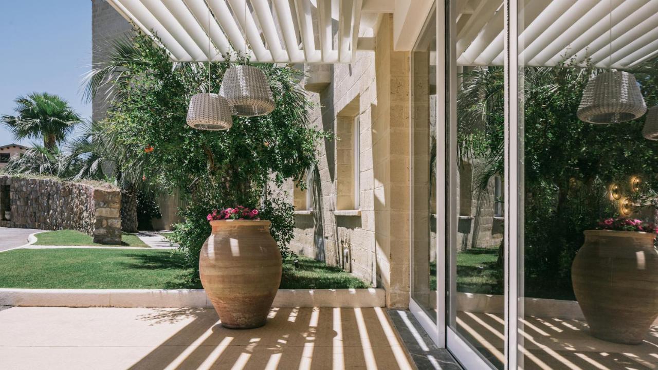 Mangia'S Himera Resort Кампофеличе-ди-Роччелла Экстерьер фото